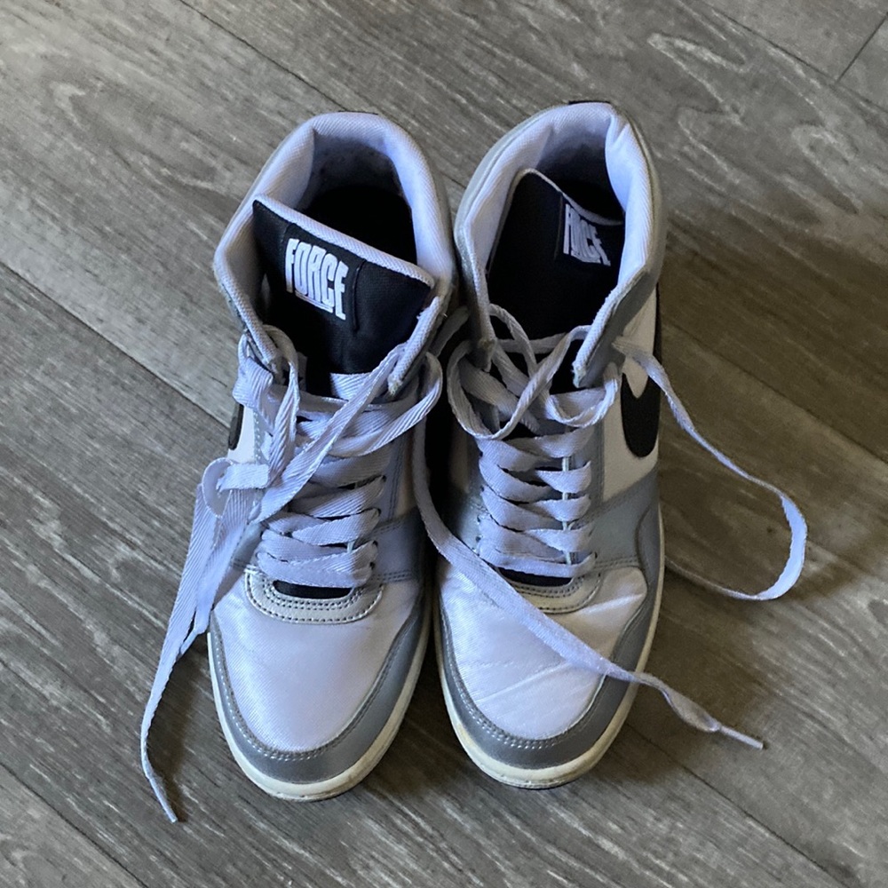 Used Nike